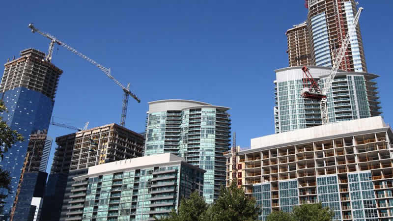 多伦多在建公寓楼 多伦多在建公寓楼