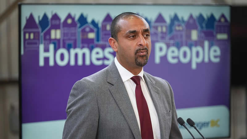 不列颠哥伦比亚省政府住房部长拉维·卡隆(Ravi Kahlon) 不列颠哥伦比亚省政府住房部长拉维·卡隆(Ravi Kahlon)